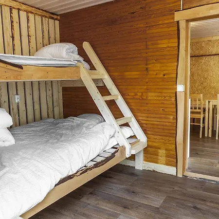 Evon Luonto, Aulangon Rantapiilo Chalet *